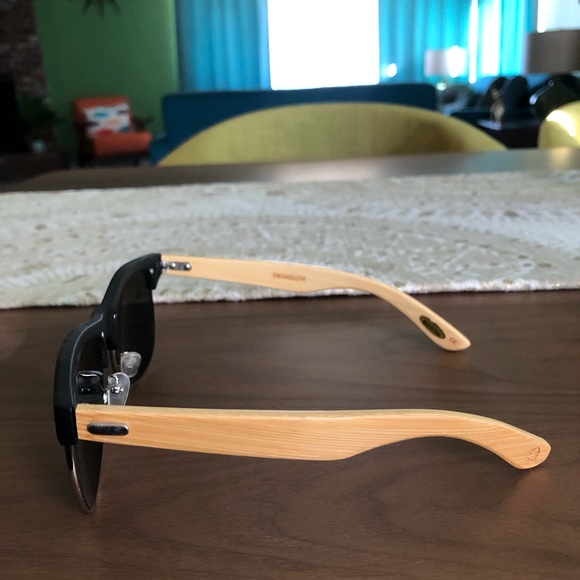 Fun non-prescription glasses - Picture 14 of 14